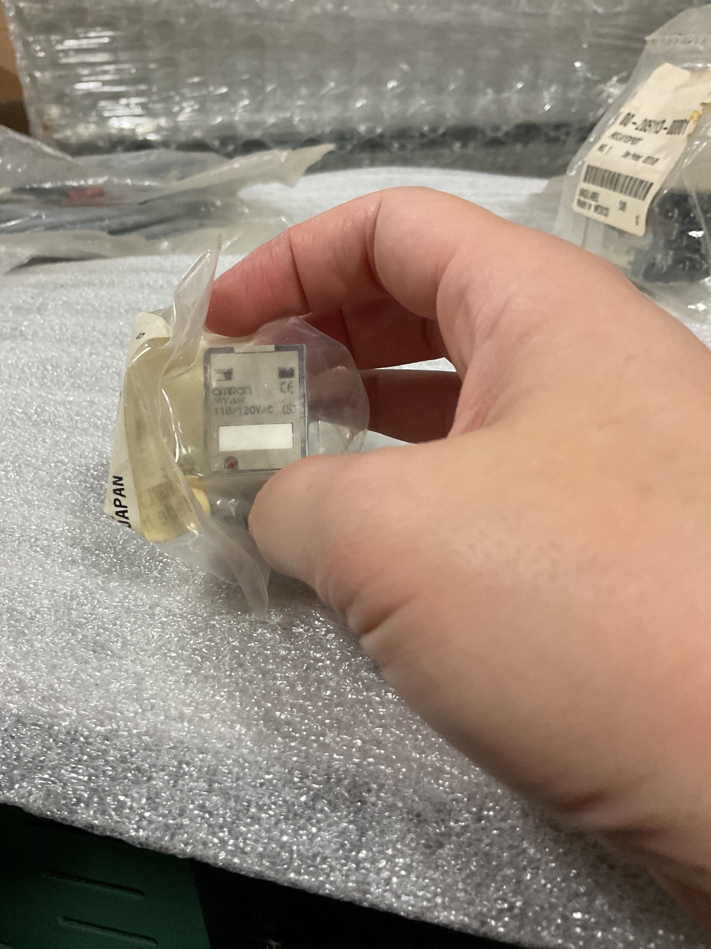 OMRON RELAY LIGHT MY4N 00-476352 - NOS