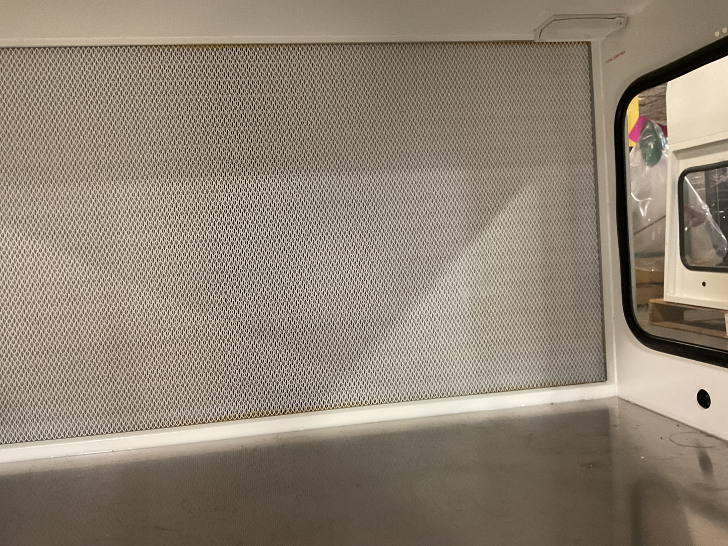 AIR SCIENCE LF SERIES LAMINAR FLOW HOOD HLF-48 #1 -PREOWNED