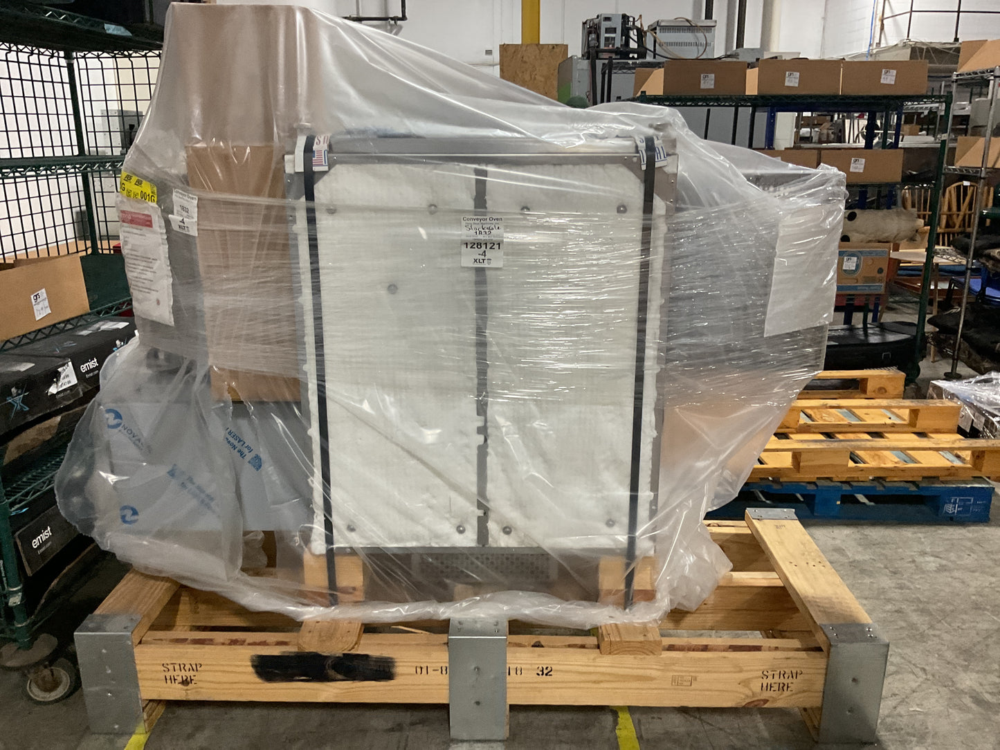 XLT CONVEYOR OVEN X3H-1832-42376 - NEW