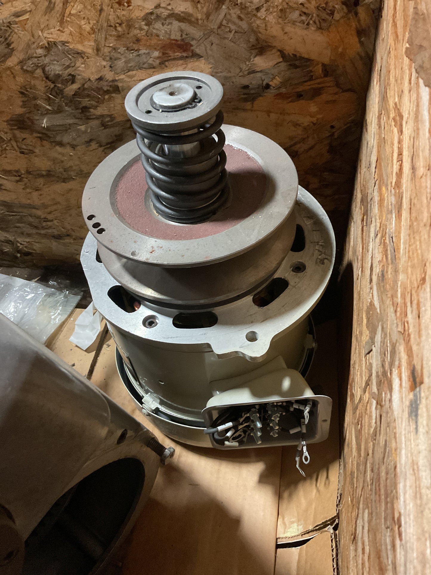 BRIDGEPORT MILLING MACHINE HEAD AND MOTOR - PREOWNED SURPLUS