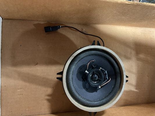 MACK TRUCK SPEAKER 65MT54M 4OHM - NOS