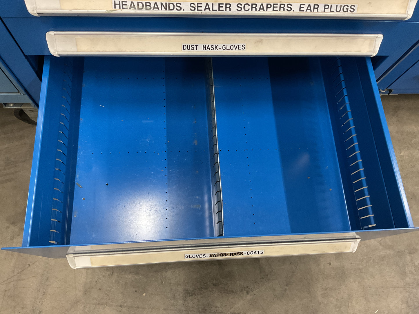 VIDMAR WHEELED STORAGE CABINET TOOL BOX 9-DRAWER 45 X 28 X 50 STEEL BLUE USED 35