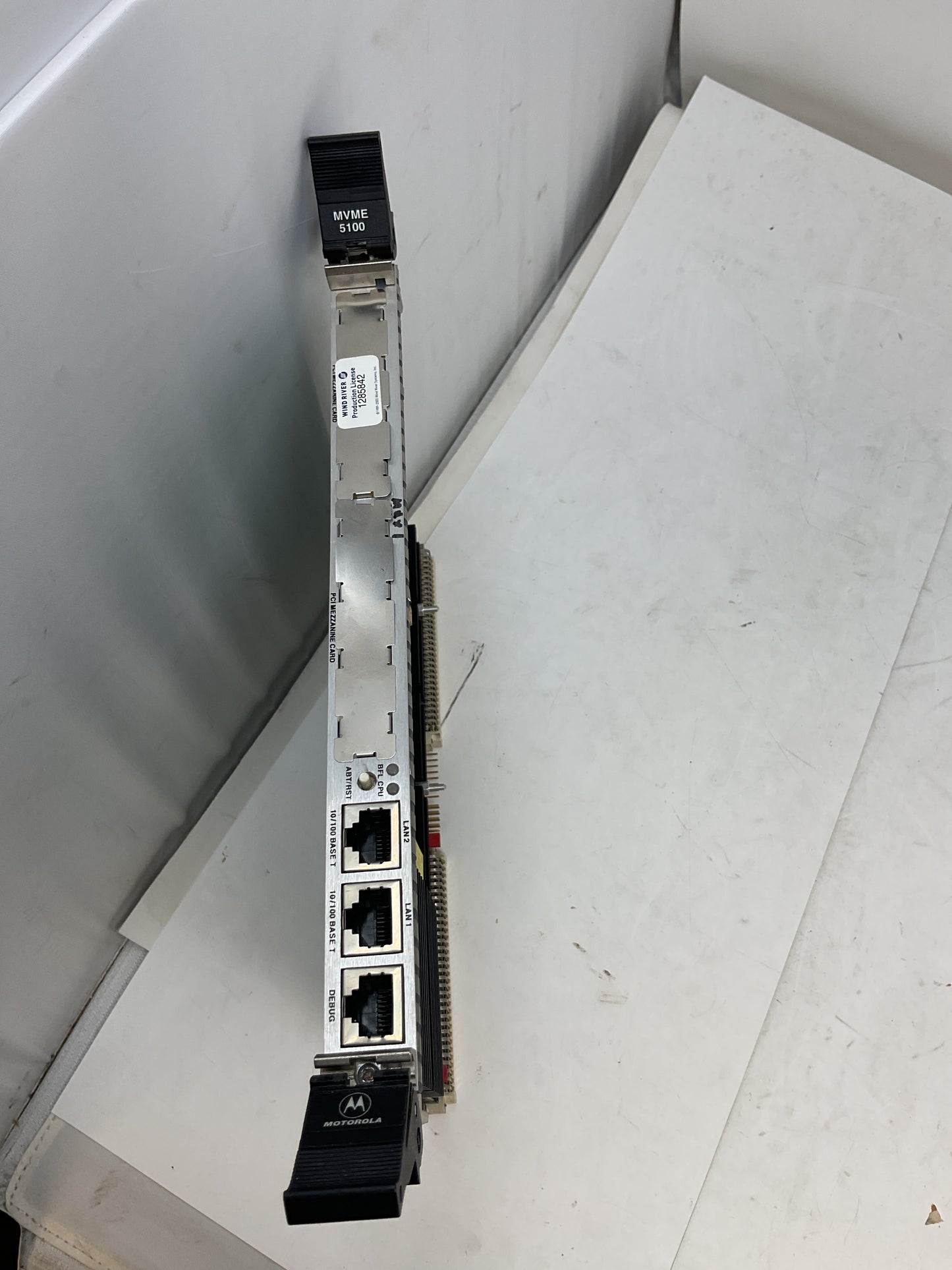 MOTOROLA VMEBUS MODULE MVME5100 - PREOWNED