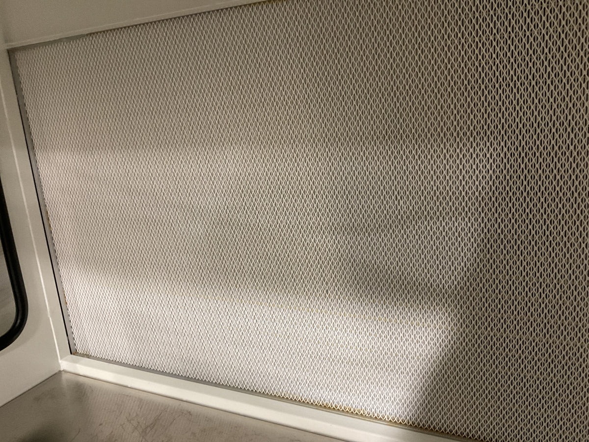 AIR SCIENCE LF SERIES LAMINAR FLOW HOOD HLF-48 #11