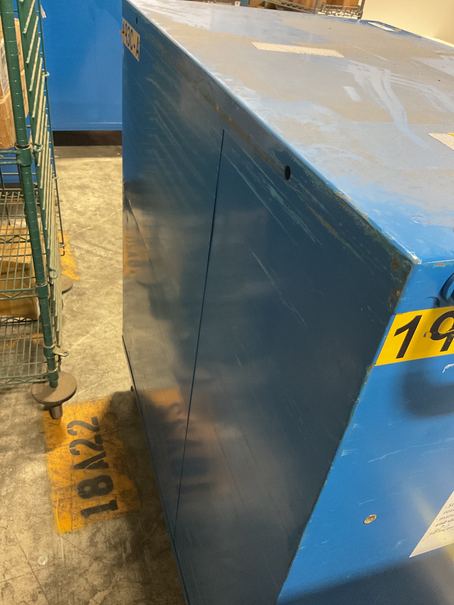 VIDMAR WHEELED STORAGE CABINET TOOL BOX 9-DRAWER 45 X 28 X 50 STEEL BLUE USED 60
