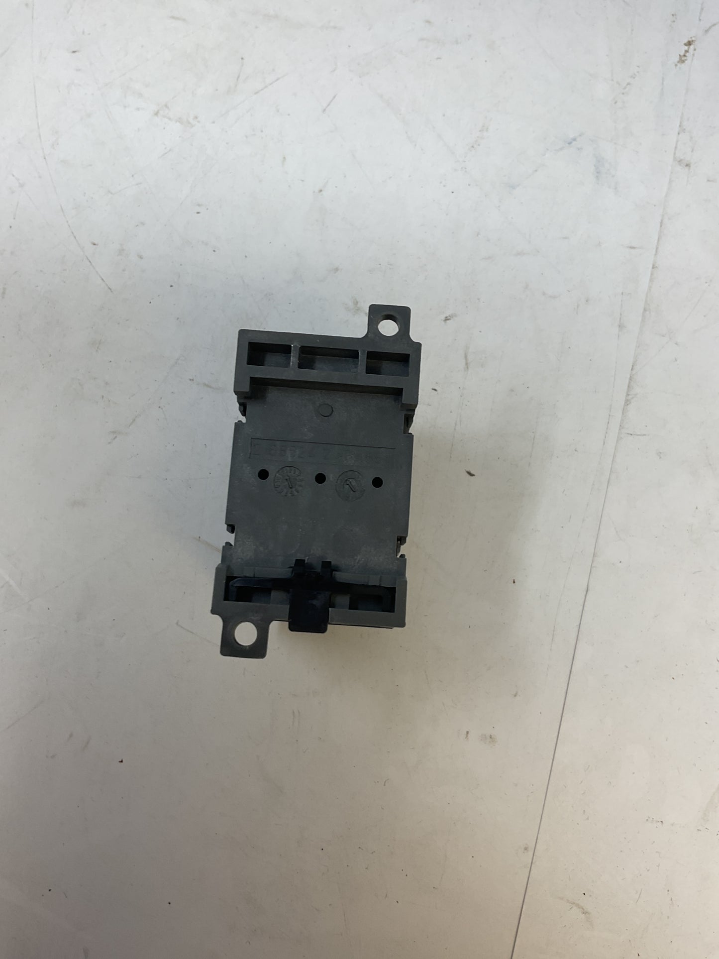ABB OT40F3 SWITCH DISCONNECTOR - PREOWNED