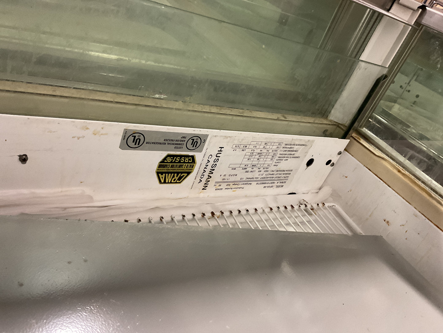 HUSSMAN REFRIGERATED OPEN AIR ISLAND MERCHANDISER ISF-GG-5B - PREOWNED