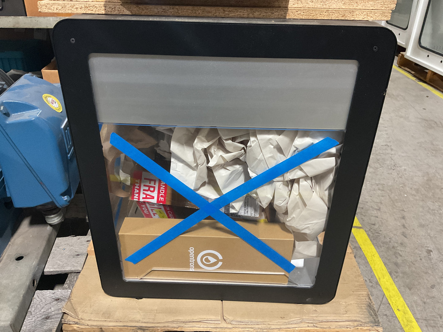 OPENTRONS LIQUID HANDLING PIPPETING ROBOT OT2 - NEW