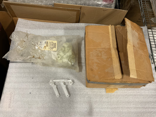 HOBART CONVEYOR LINKS AND PARTS PLASTIC MIXED 00-476373-00007 - PREOWNED
