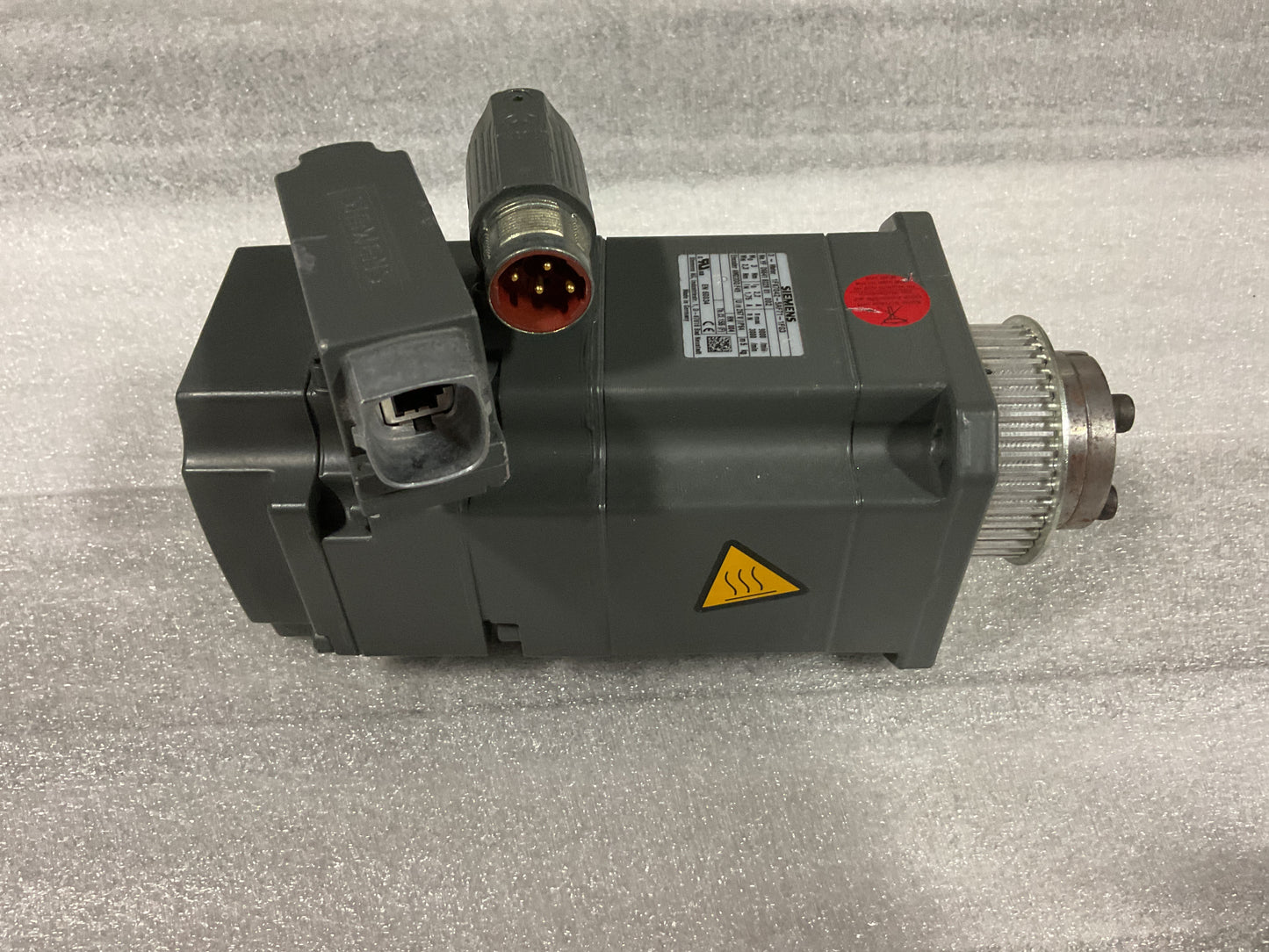 SIEMENS MOTOR 1FK7042-5AF71-1FG3 -PREOWNED