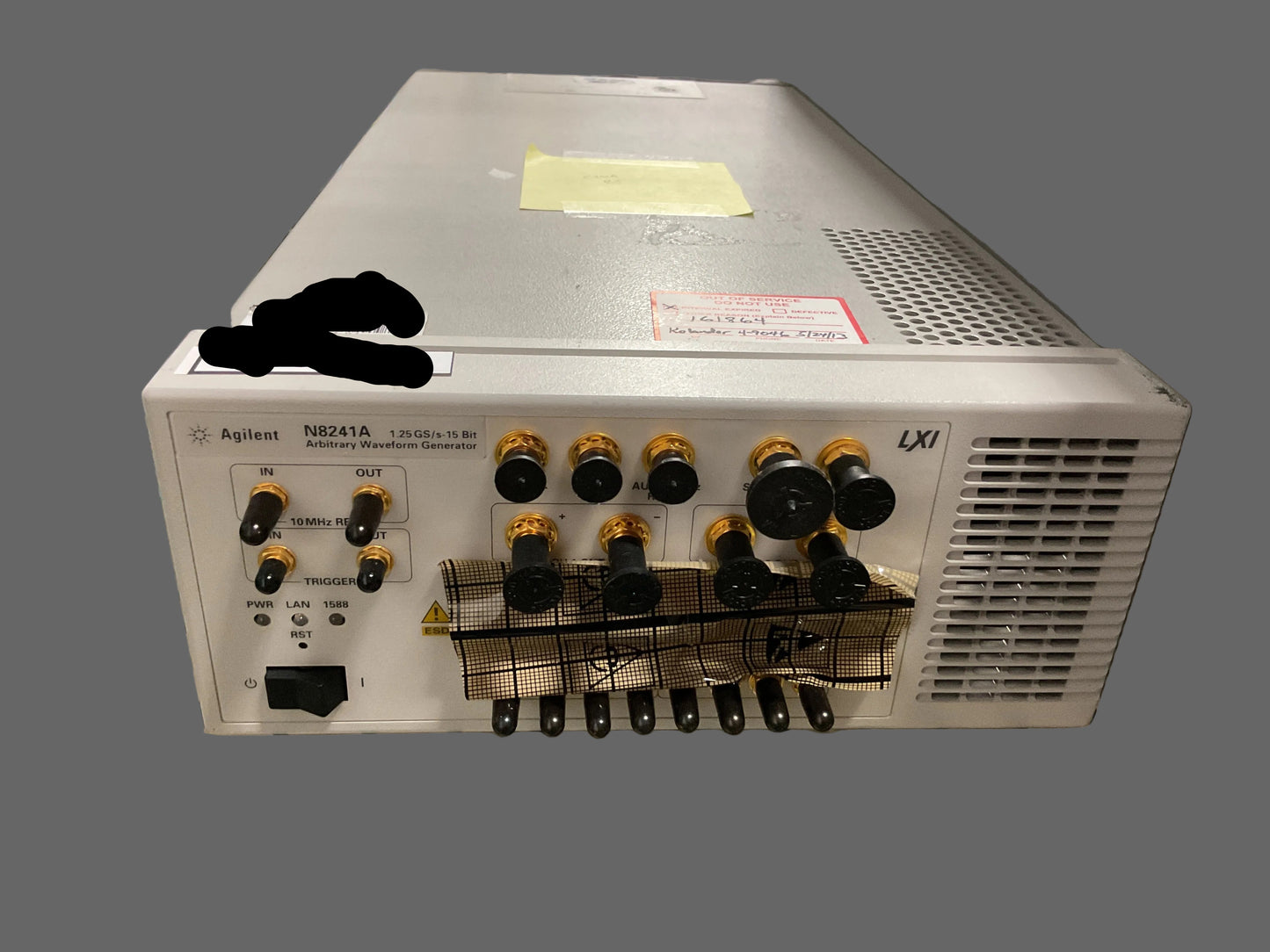 AGILENT ARBITRARY WAVEFORM GENERATOR N8241A - PREOWNED