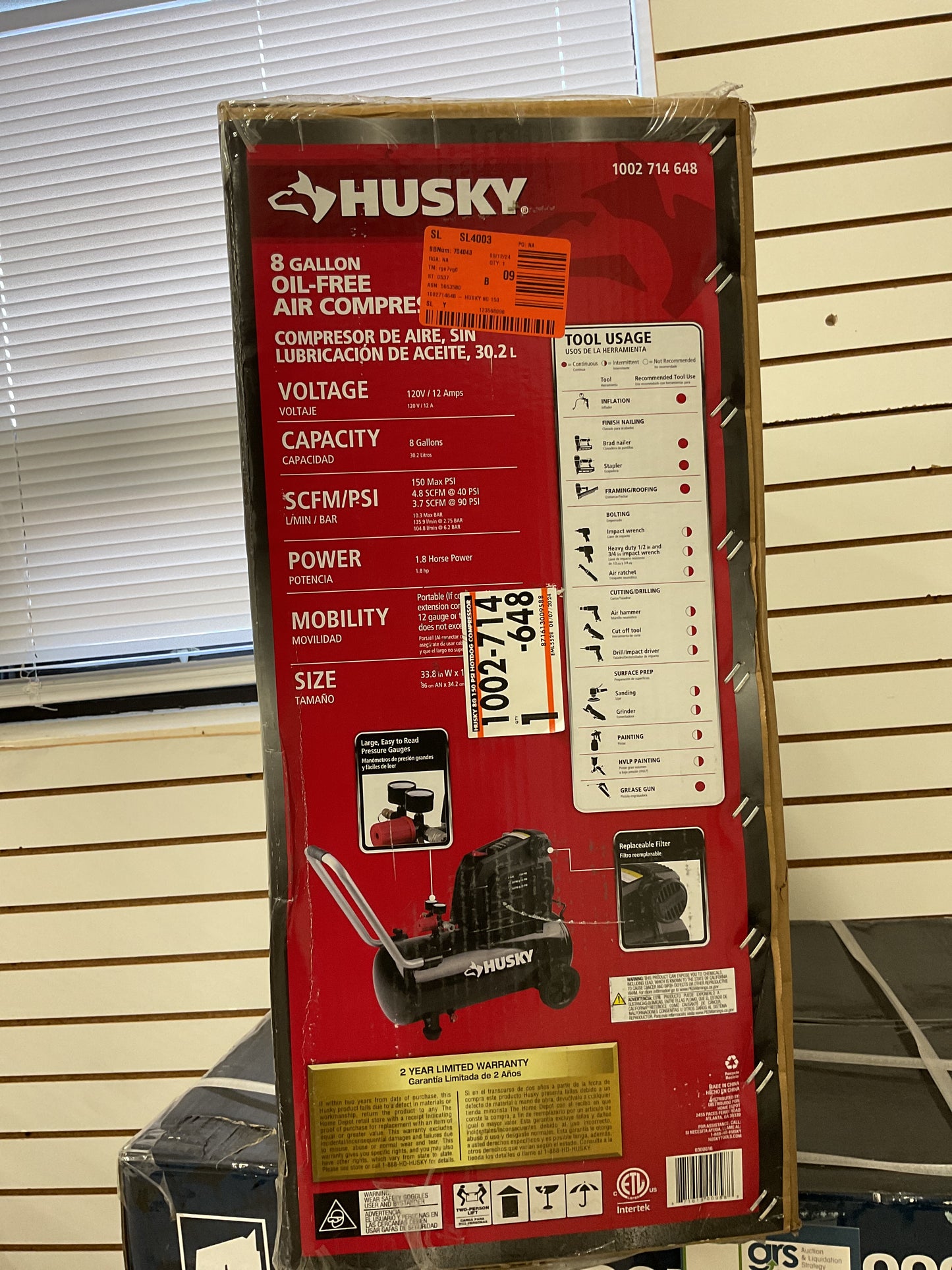 HUSKY PORTABLE 8GAL OIL FREE AIR COMPRESSOR -NEW