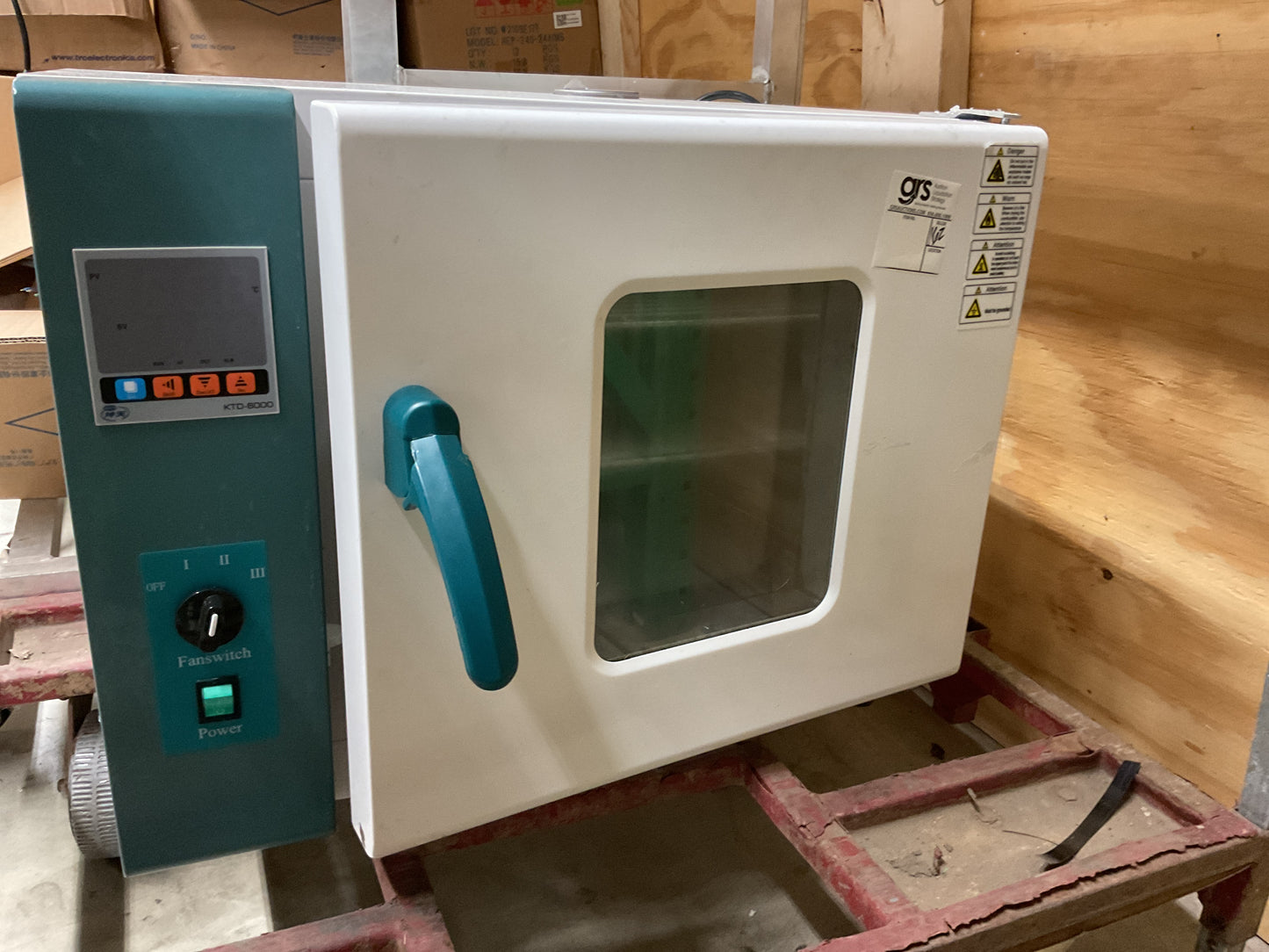 SHKTYQ DRYING OVEN KTD-6000 - PREOWNED