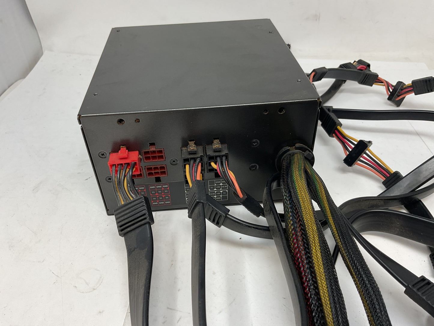 OCZ FATAL1TY 750W POWER SUPPLY OCZ750FTY -USED