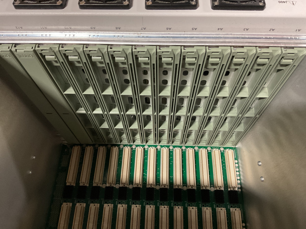 RACAL EADS 1263 SERIES VXIBUS PM2-03-2828-2 - PREOWNED