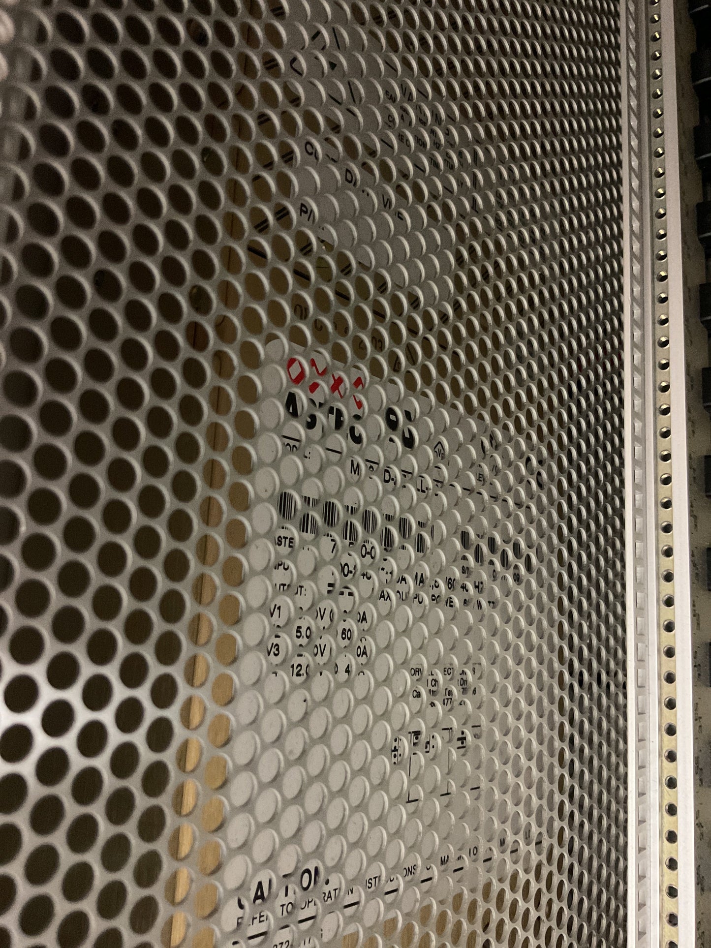 DAWN VME PRODUCTS CHASSIS RACK + CNC MOTHERBOARD CIRCUIT BOARD 11-1010638-NA41 -PREOWNED