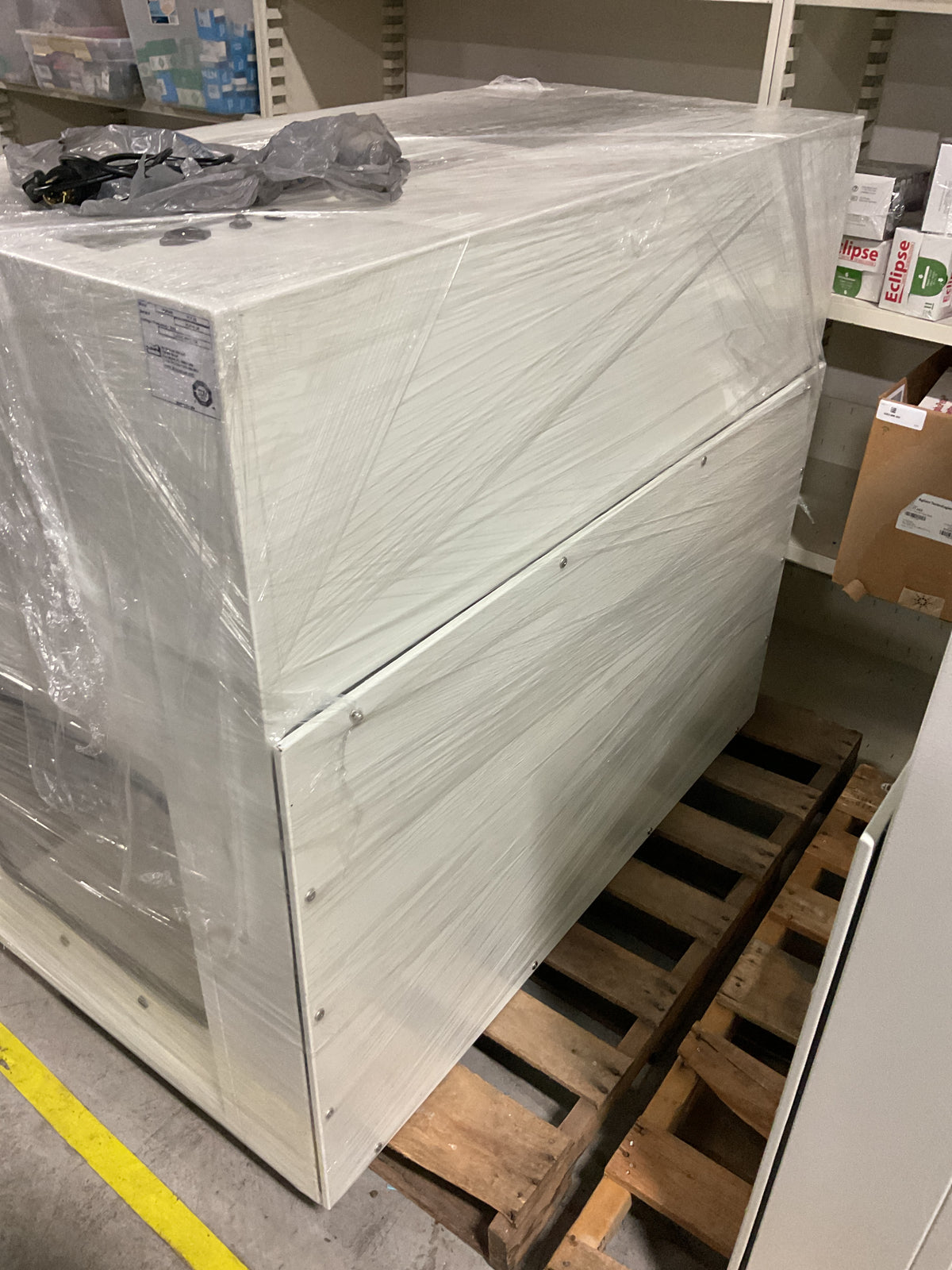 AIR SCIENCE LF SERIES LAMINAR FLOW HOOD HLF-48 #11