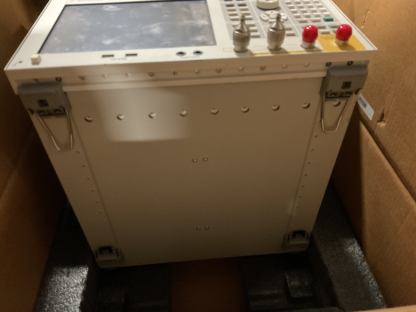AGILENT NETWORK ANALYZER E5071C - PREOWNED