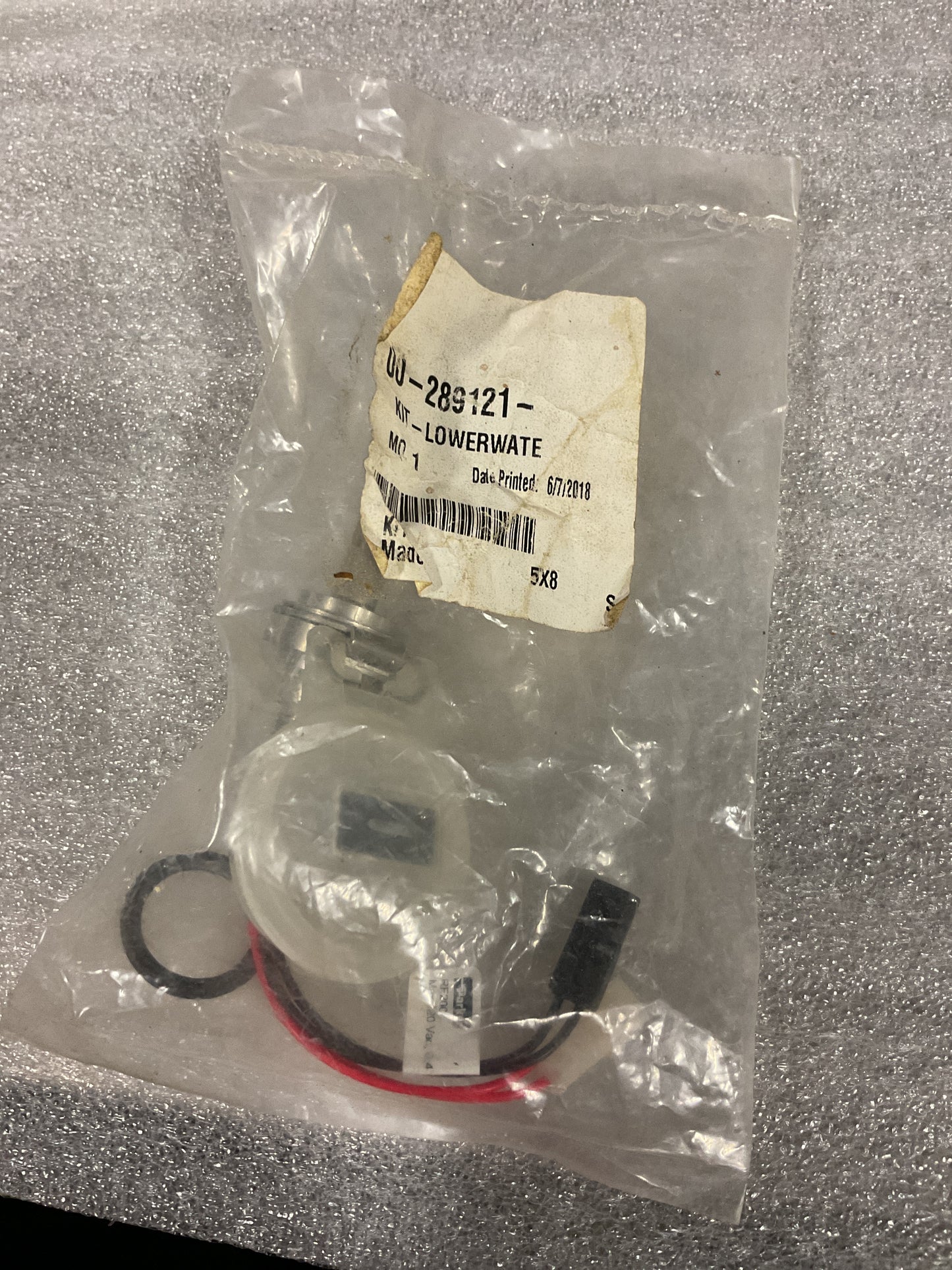 PARKER LOWERWATE FLOAT KIT - RF2000 00-289121 -NOS