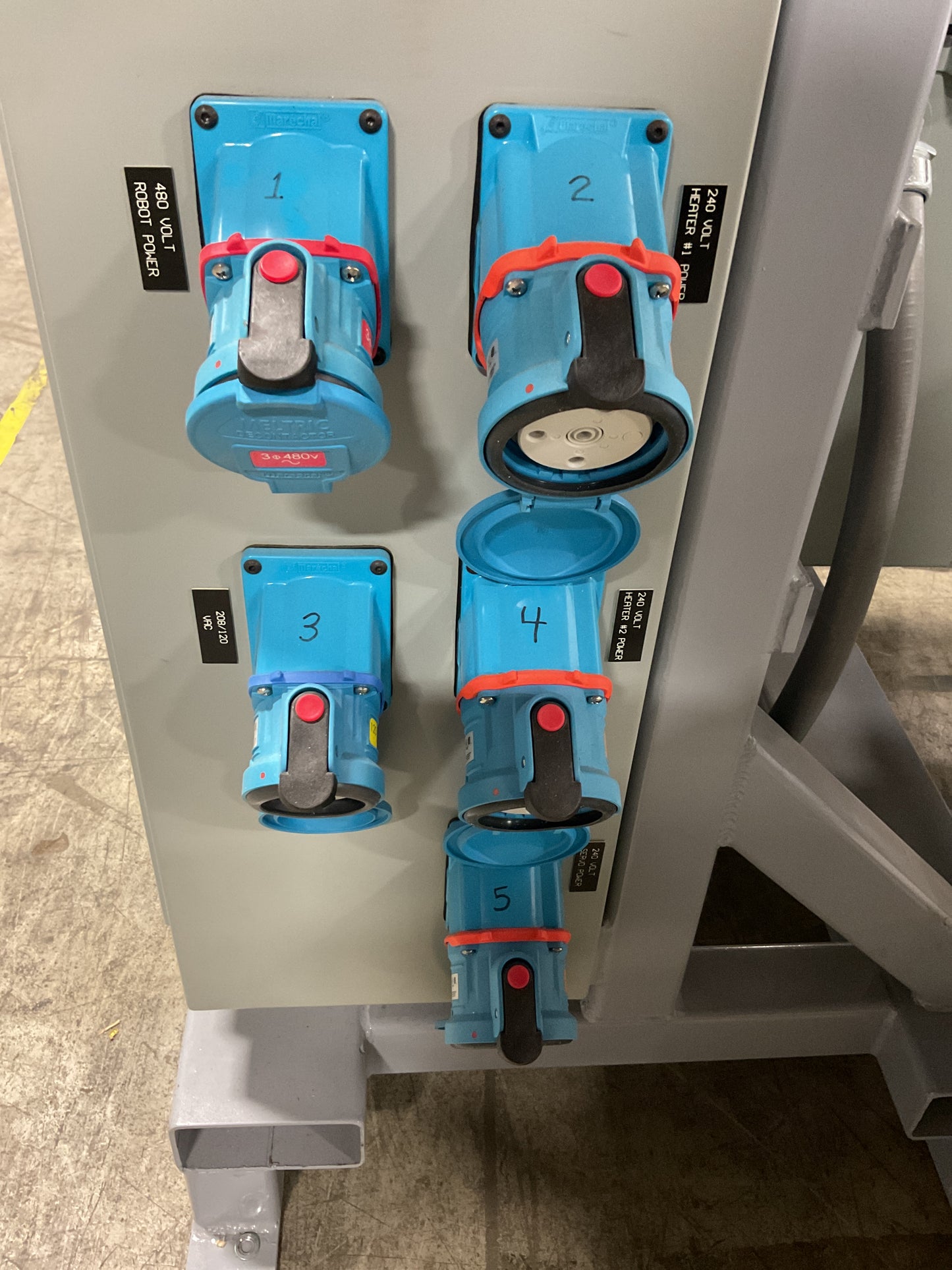 HAMMOND POWER SOLUTION THREE PHASE DRY TYPE TRANSFORMER 45KVA 480V SYSTEM -PREOWNED SURPLUS